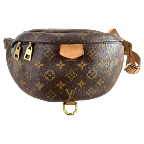 wie alt ist louis vuitton|louis vuitton bauchtasche.